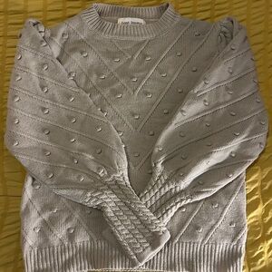 EUC ABSOLUTELY BEAUTIFUL Sweater